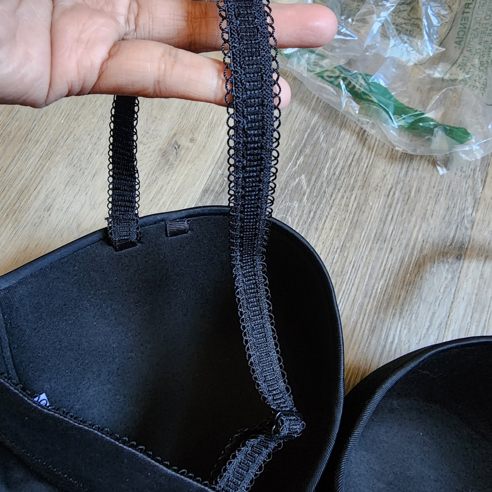 NWOT FREYA BRA - Picture 4 of 8